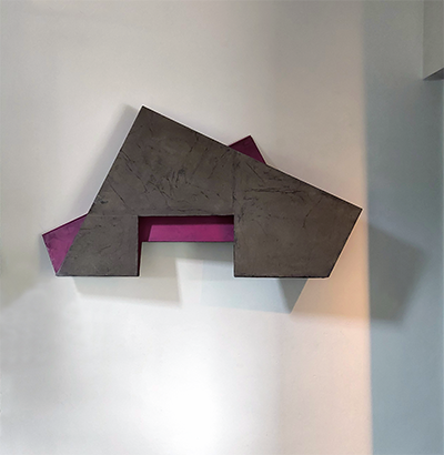 Das Werk 'KLIPPE' gefaltet