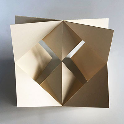 Das Werk 'FALTBLATT' von 2022